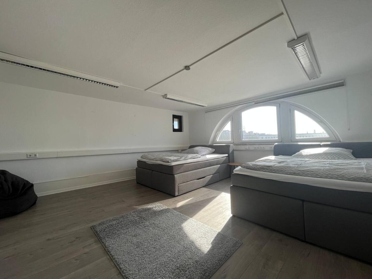Simplex Apartments Am Ettlinger Tor Spacious Karlsruhe Esterno foto