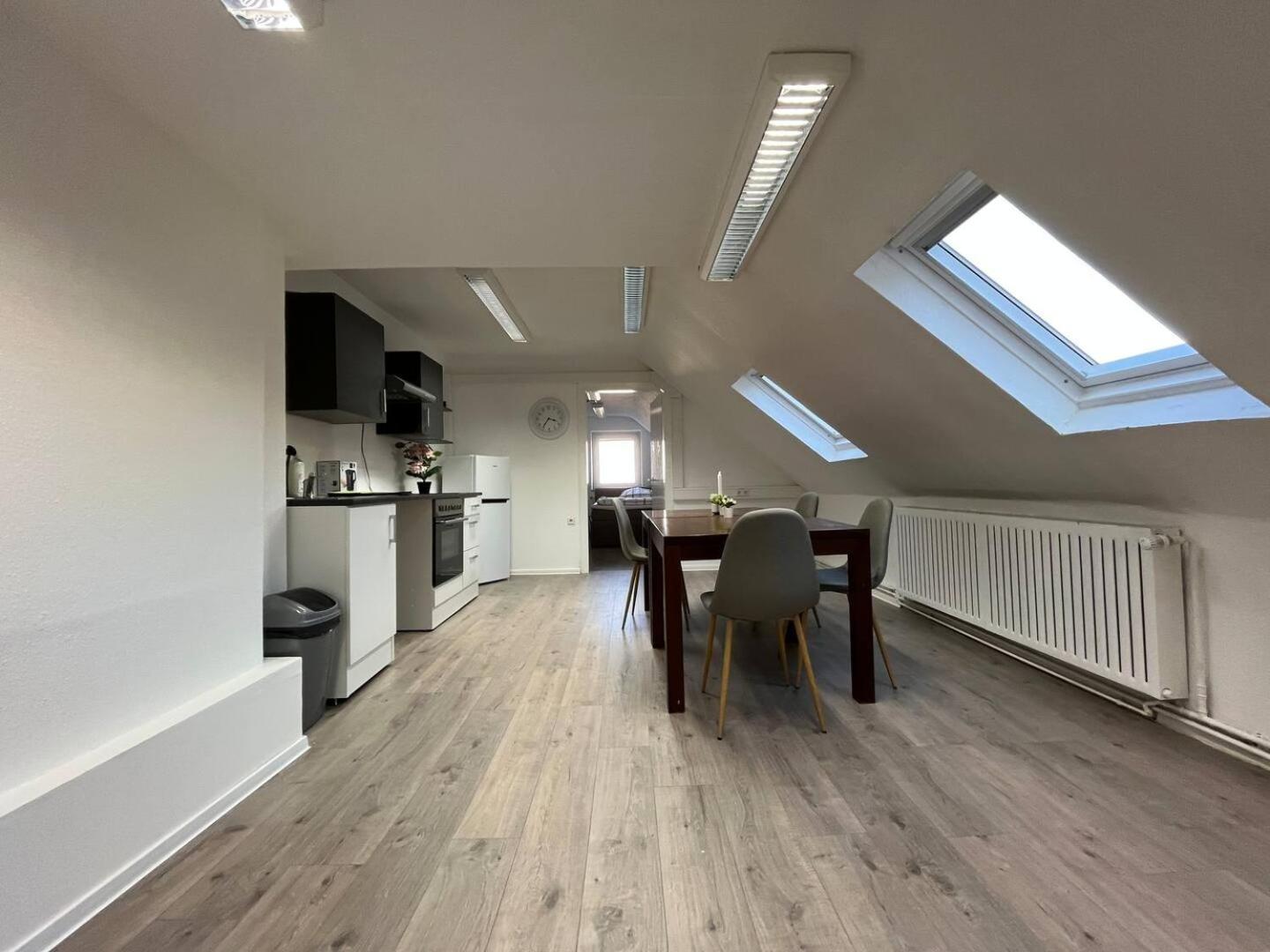 Simplex Apartments Am Ettlinger Tor Spacious Karlsruhe Esterno foto