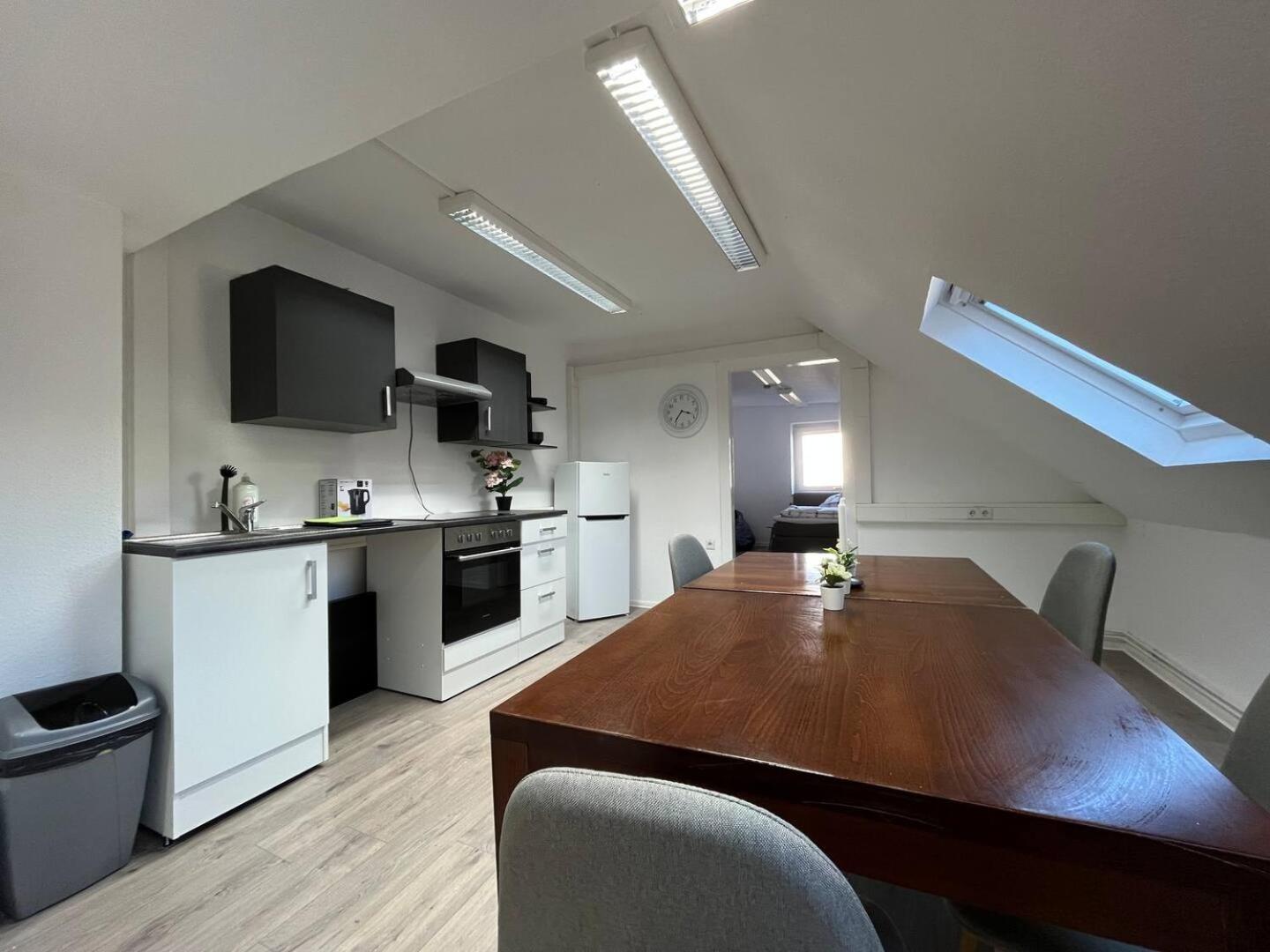 Simplex Apartments Am Ettlinger Tor Spacious Karlsruhe Esterno foto