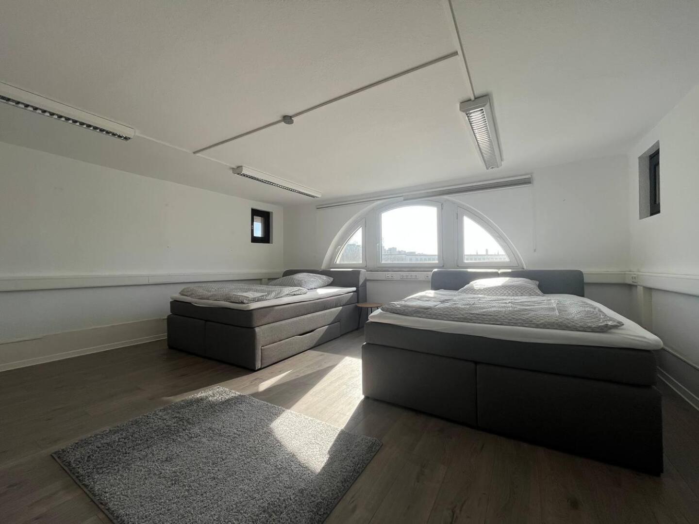 Simplex Apartments Am Ettlinger Tor Spacious Karlsruhe Esterno foto