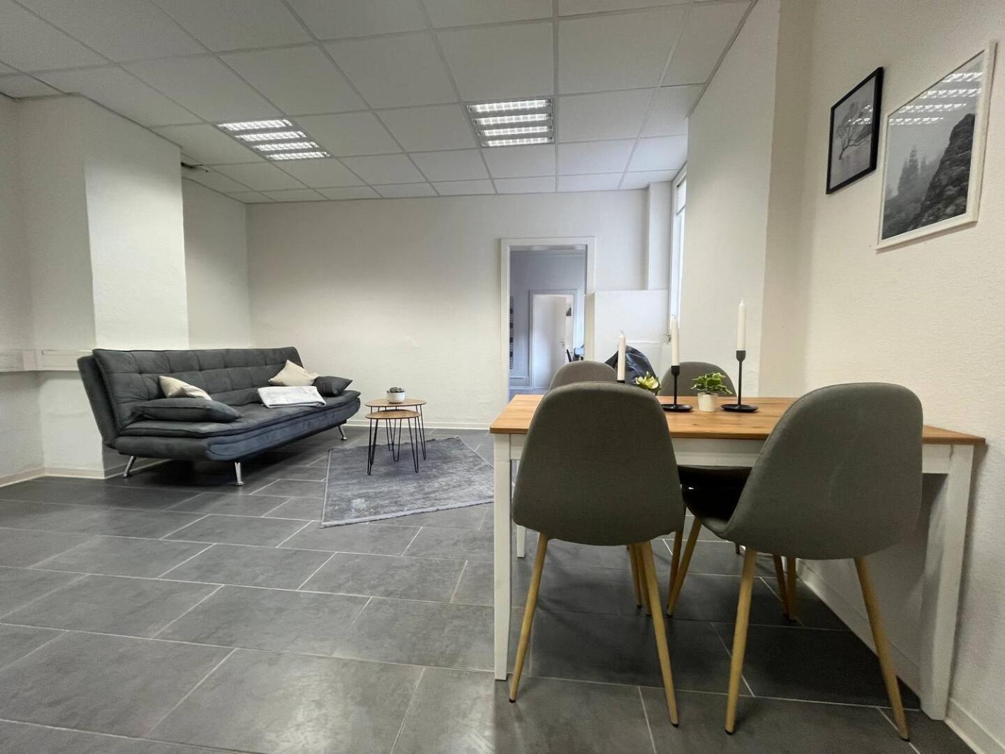 Simplex Apartments Am Ettlinger Tor Spacious Karlsruhe Esterno foto