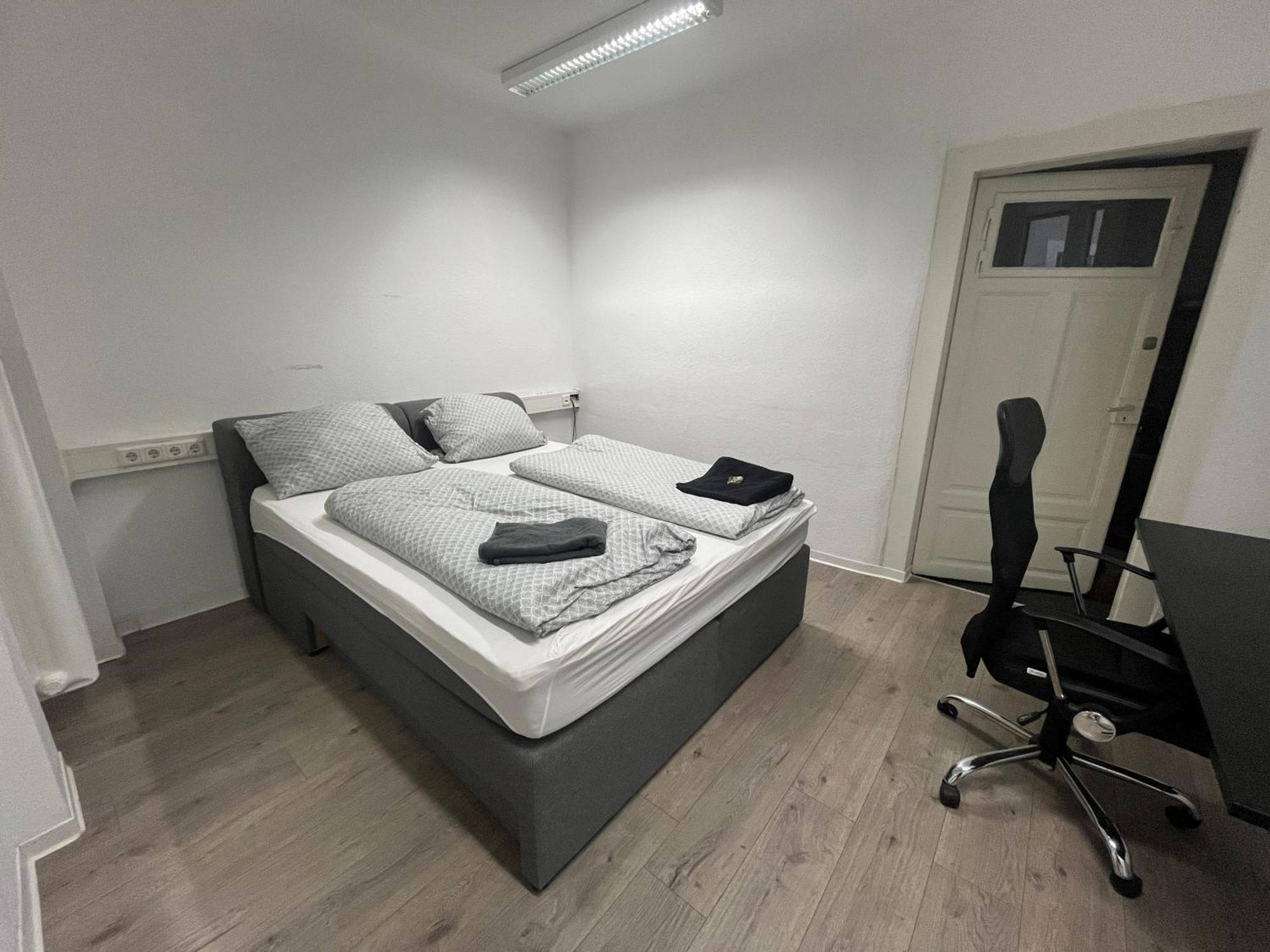 Simplex Apartments Am Ettlinger Tor Spacious Karlsruhe Esterno foto